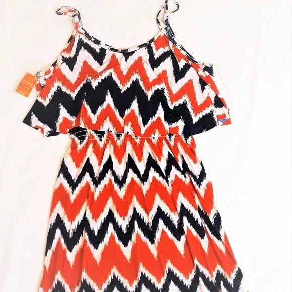 West Loop Size Large Red White Blue Print Maxi Dress NWT - Picture 3 of 15